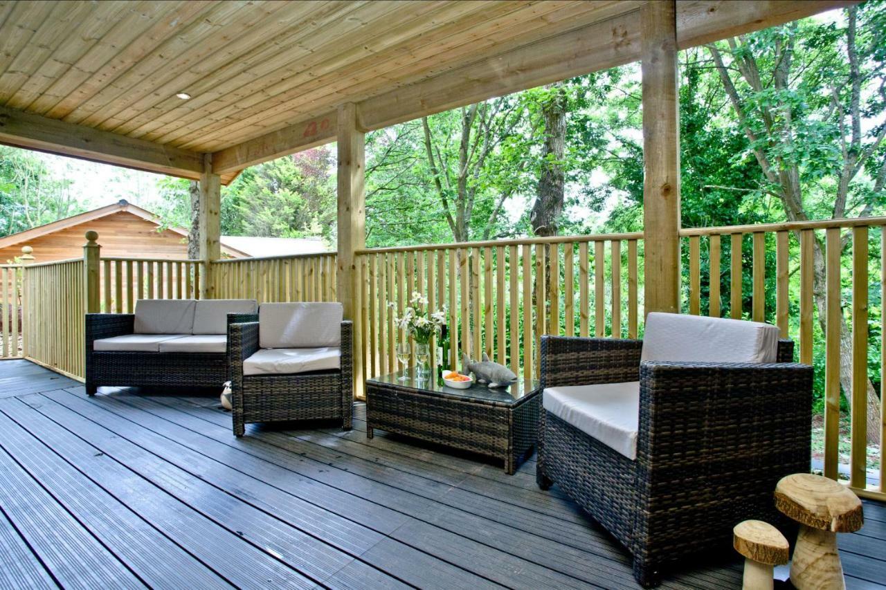 Cedar Lodge, South View Lodges, Exeter Extérieur photo
